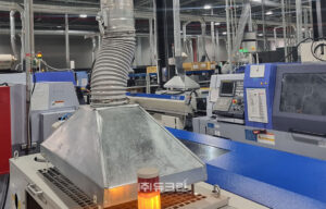 Dust collection from CNC lathe machining | AP-1500 outdoor installation